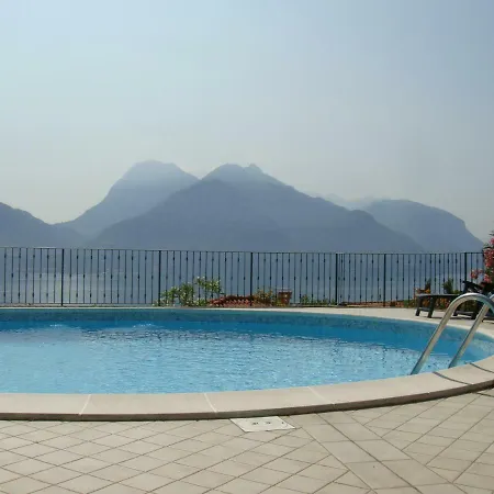 Daire Residenz Romina San Siro (Lombardy)